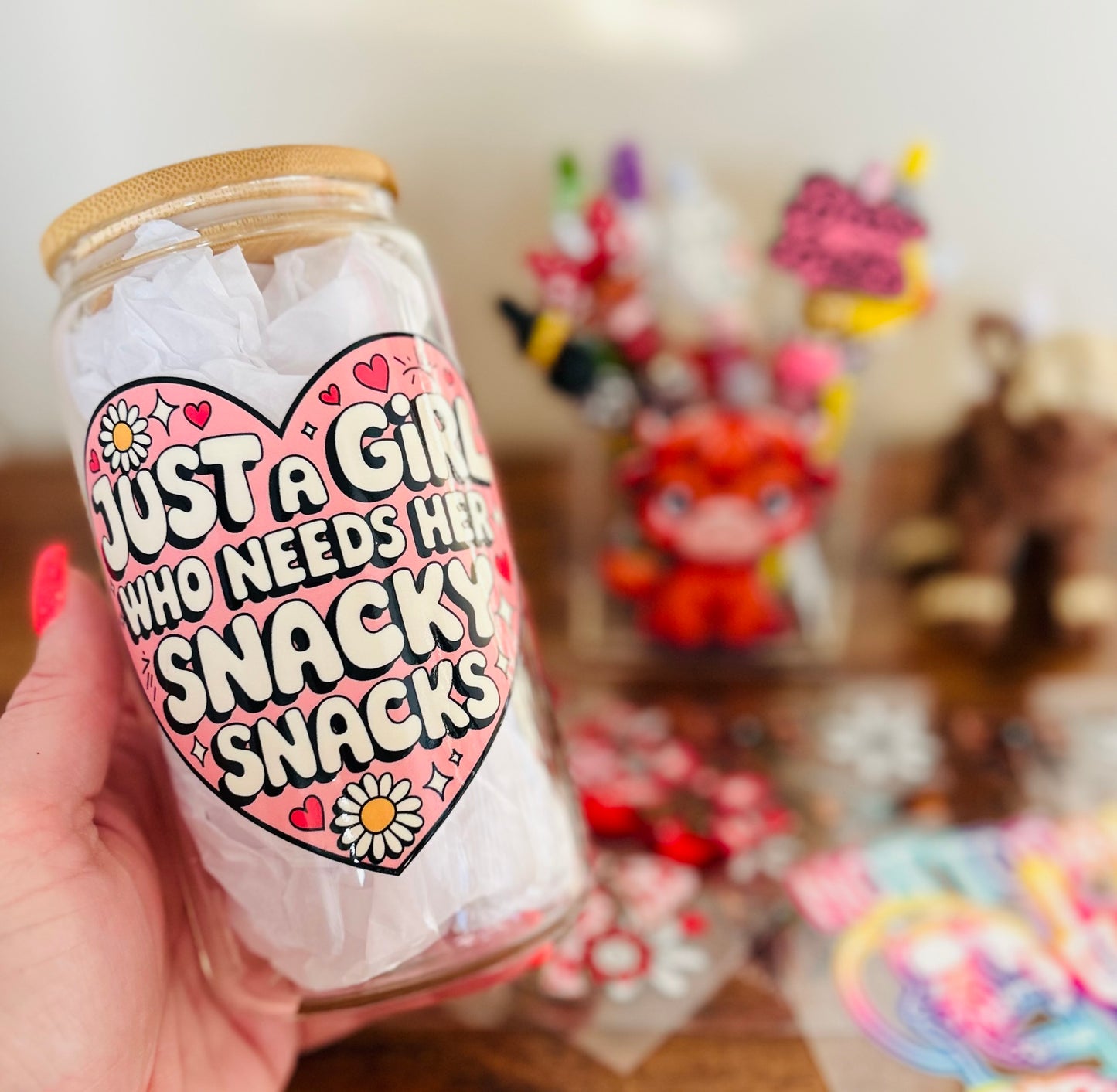 Snacky Snack Glass Can